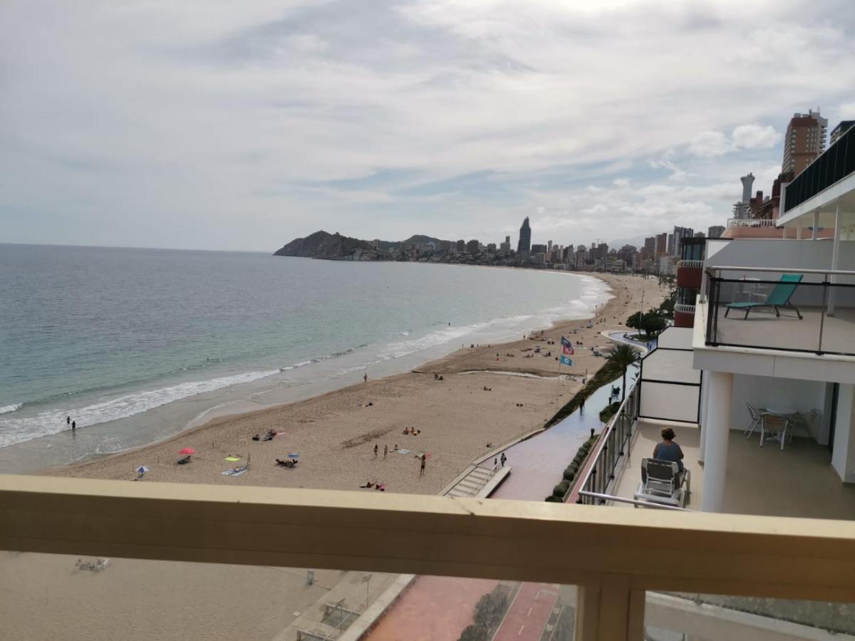Atico Primera Linea Parque De Elche Benidorm Luaran gambar